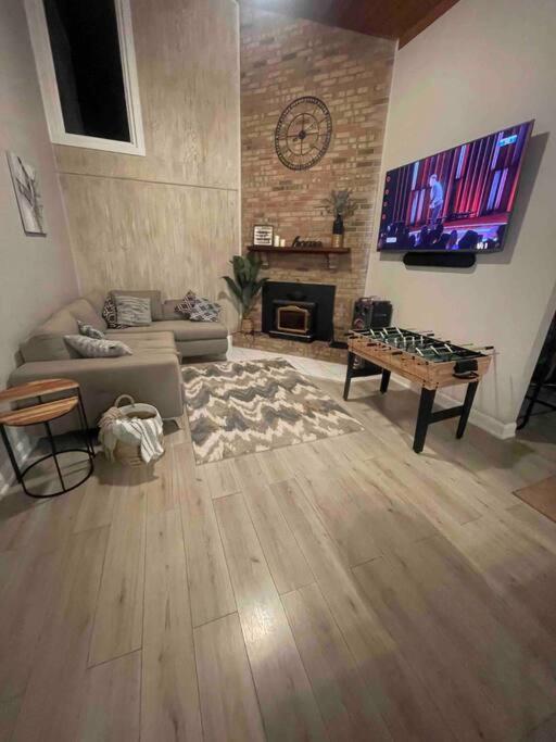 Modern Home Near Lake W Hottub, Game Room, Fireplace Albrightsville Luaran gambar