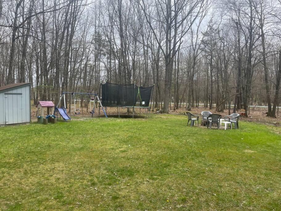 Modern Home Near Lake W Hottub, Game Room, Fireplace Albrightsville Luaran gambar