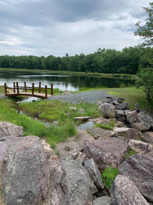 Modern Home Near Lake W Hottub, Game Room, Fireplace Albrightsville Luaran gambar